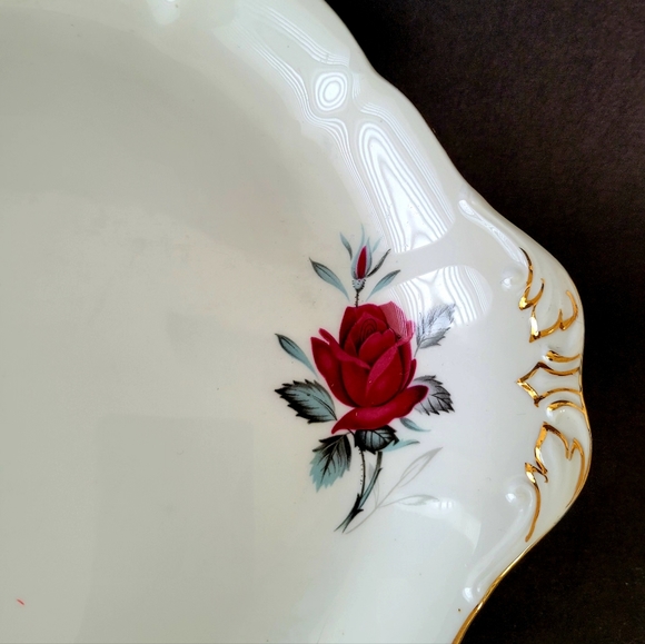 Vintage Royal Albert Sweet Romance Rose Flowers Bone China Cake Plate - Picture 4 of 7
